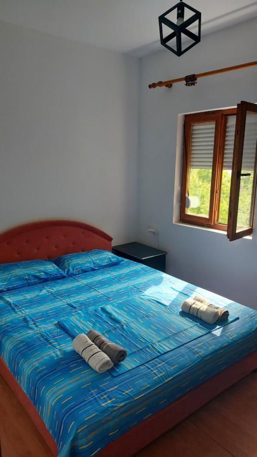 Vodica Apartment *
