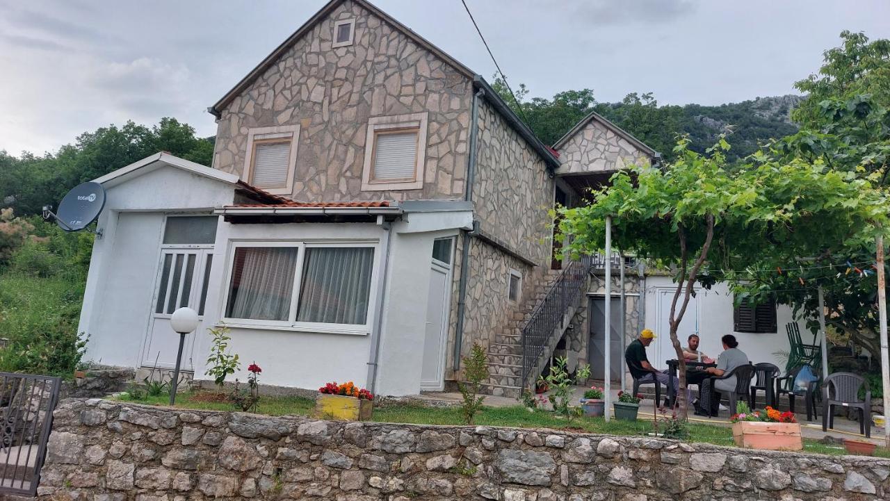 Apartment Vodica